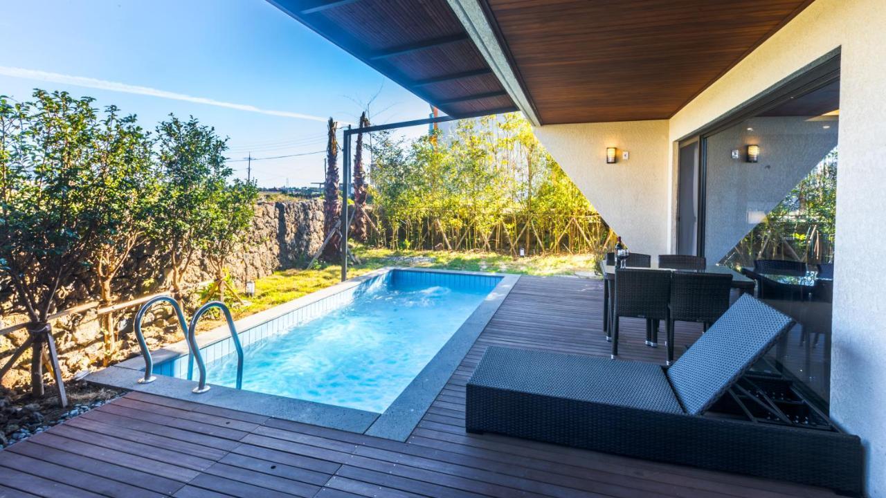 Marvillrick Spa&Poolvilla Чеджудо Экстерьер фото