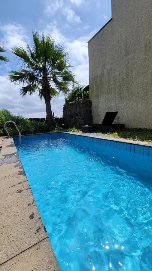 Marvillrick Spa&Poolvilla Чеджудо Экстерьер фото